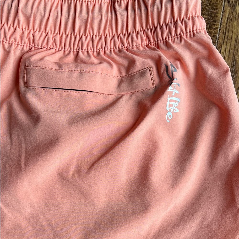 Salt Life Women's Coral Athletic Shorts - Picture 5 of 5